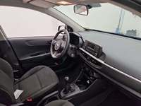 Вид на салон
