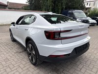 Pogled od pozadi levo