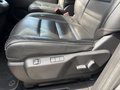 Vue des boutons de commande des sièges électriques