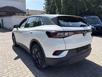 Pogled od pozadi levo