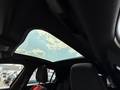 View of sunroof / panoramic roof