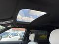 View of sunroof / panoramic roof