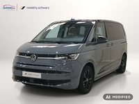 Pogled levo spredaj