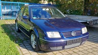 Pogled desno spredaj
