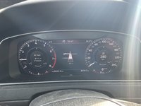 Вид на приборную панель