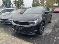 Skats no kreisās puses priekšā