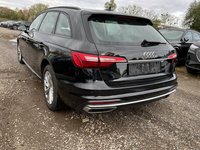 Skats no kreisās puses aizmugurē