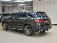 Вид сзади слева