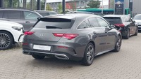 Pogled straga desno