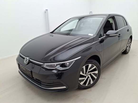 Вид спереди слева