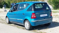 Vedere spate stânga