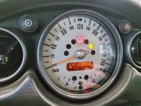 Pogled kombi instrument