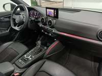Вид на салон