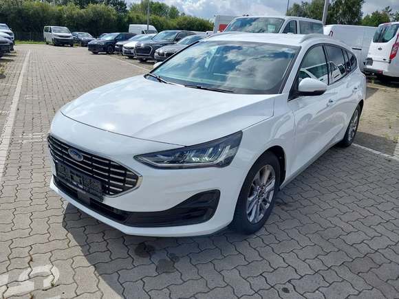 Pogled od napred levo