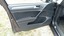 Обшивка двери впереди слева