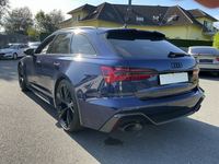Pogled od pozadi levo