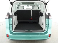 View of boot / luggage space