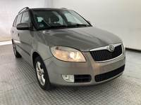 Вид спереди справа