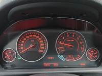 Pogled kombi instrument