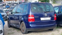 Pogled od pozadi levo