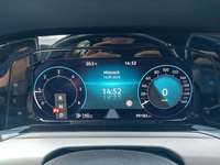 Вид на приборную панель