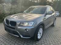 Skats no kreisās puses priekšā