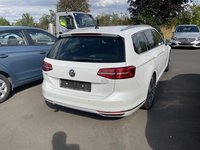 Pogled od pozadi desno