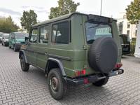 Pogled od pozadi levo