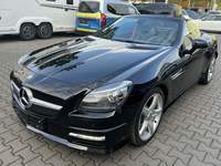 Pogled od napred levo