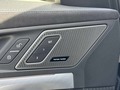 Vue des boutons de commande des sièges électriques