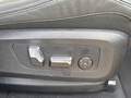 Vue des boutons de commande des sièges électriques