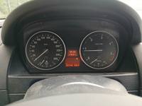 Pogled kombi instrument