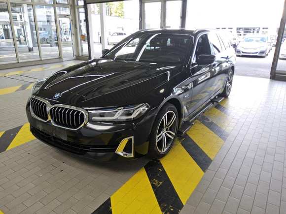 Pogled od napred levo