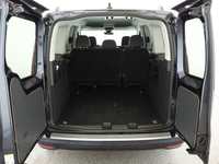 View of boot / luggage space