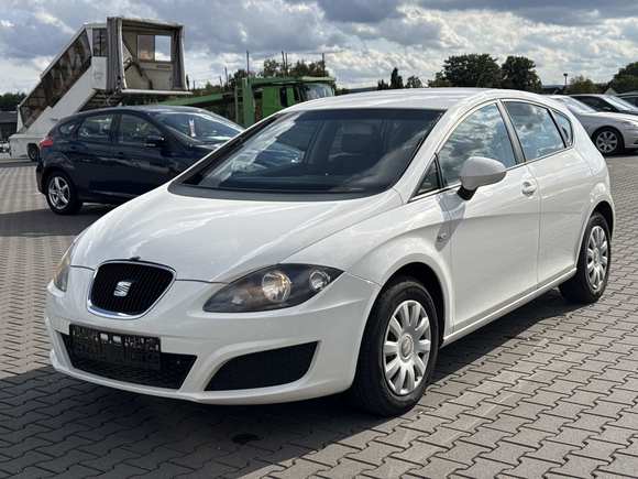 Pogled od napred levo