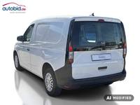 Vue de l’arrière gauche