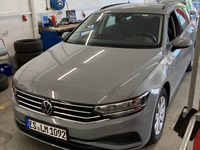 Pogled levo spredaj
