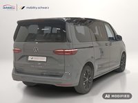 Вид сзади справа