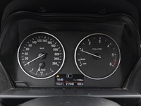 Pogled kombi instrument