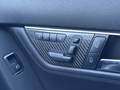 Vue des boutons de commande des sièges électriques