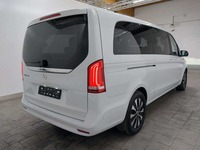 Vaizdas iš galo dešinės