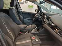 Вид на салон