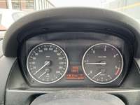 Pogled kombi instrument
