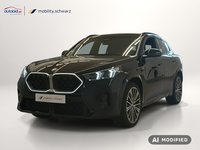 Pogled levo spredaj
