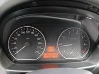 Pogled kombi instrument
