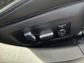 Vue des boutons de commande des sièges électriques