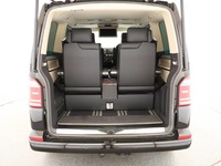 View of boot / luggage space