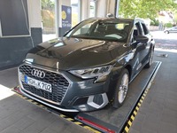 Audi Audi A3 Sportback advanced 2.0 30 TDI 85kW 7-Gang S tronic 4 Türen UVP: 42.760 €