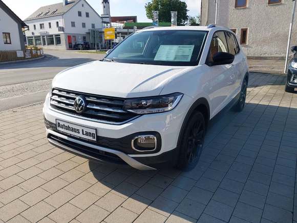 Pogled levo spredaj
