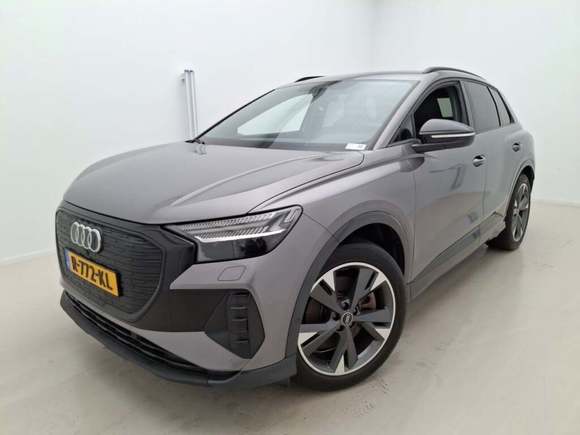 Pogled levo spredaj